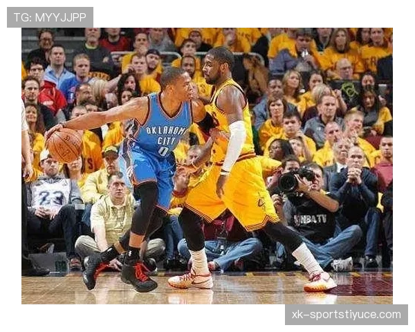 威斯布鲁克突破制造攻防转换显著提速对手防线混乱