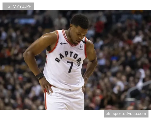 洛瑞无球跑动制造空位，提升猛龙外线火力